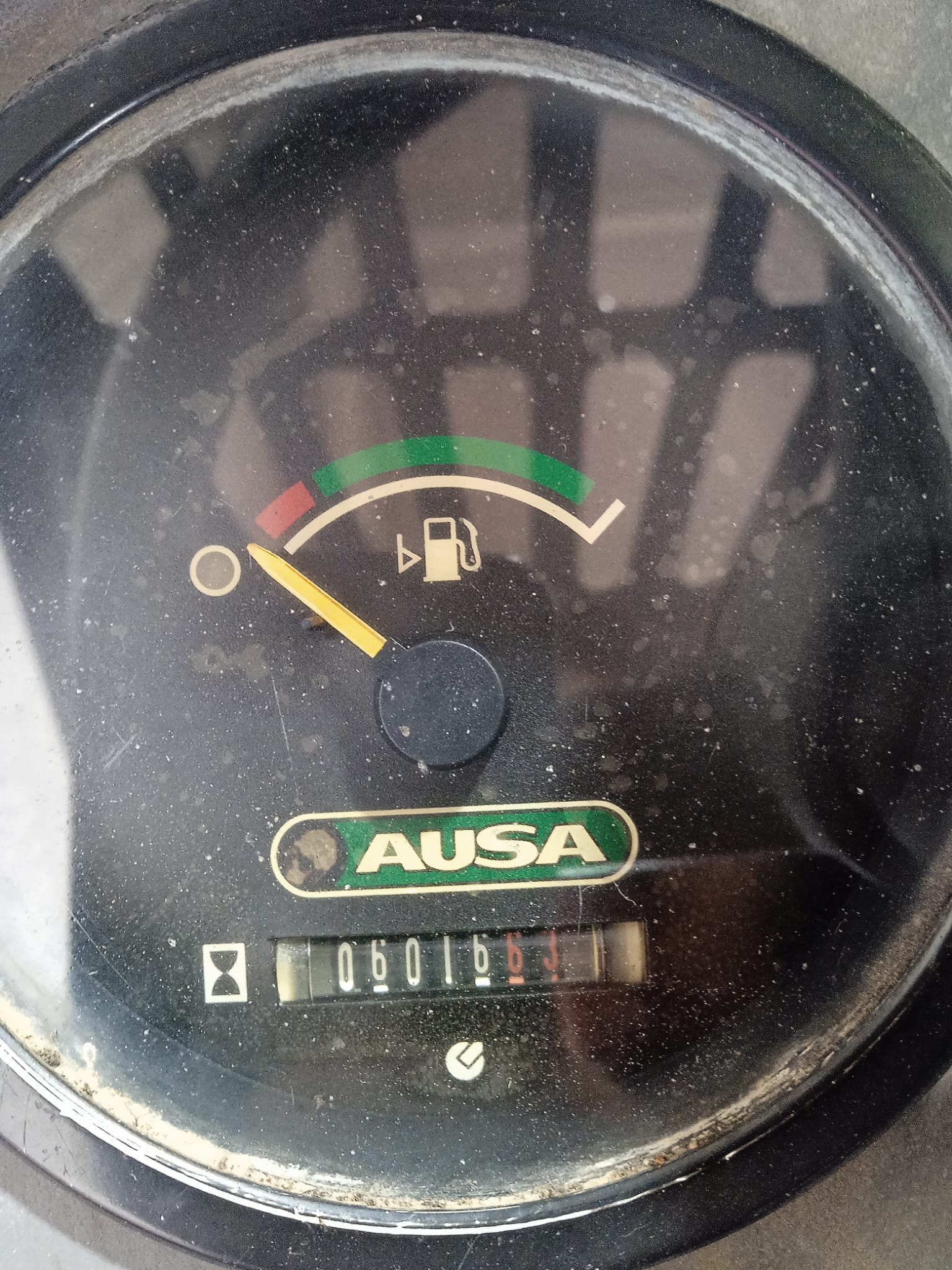 AUSA C250H X 4 - Imagen 2