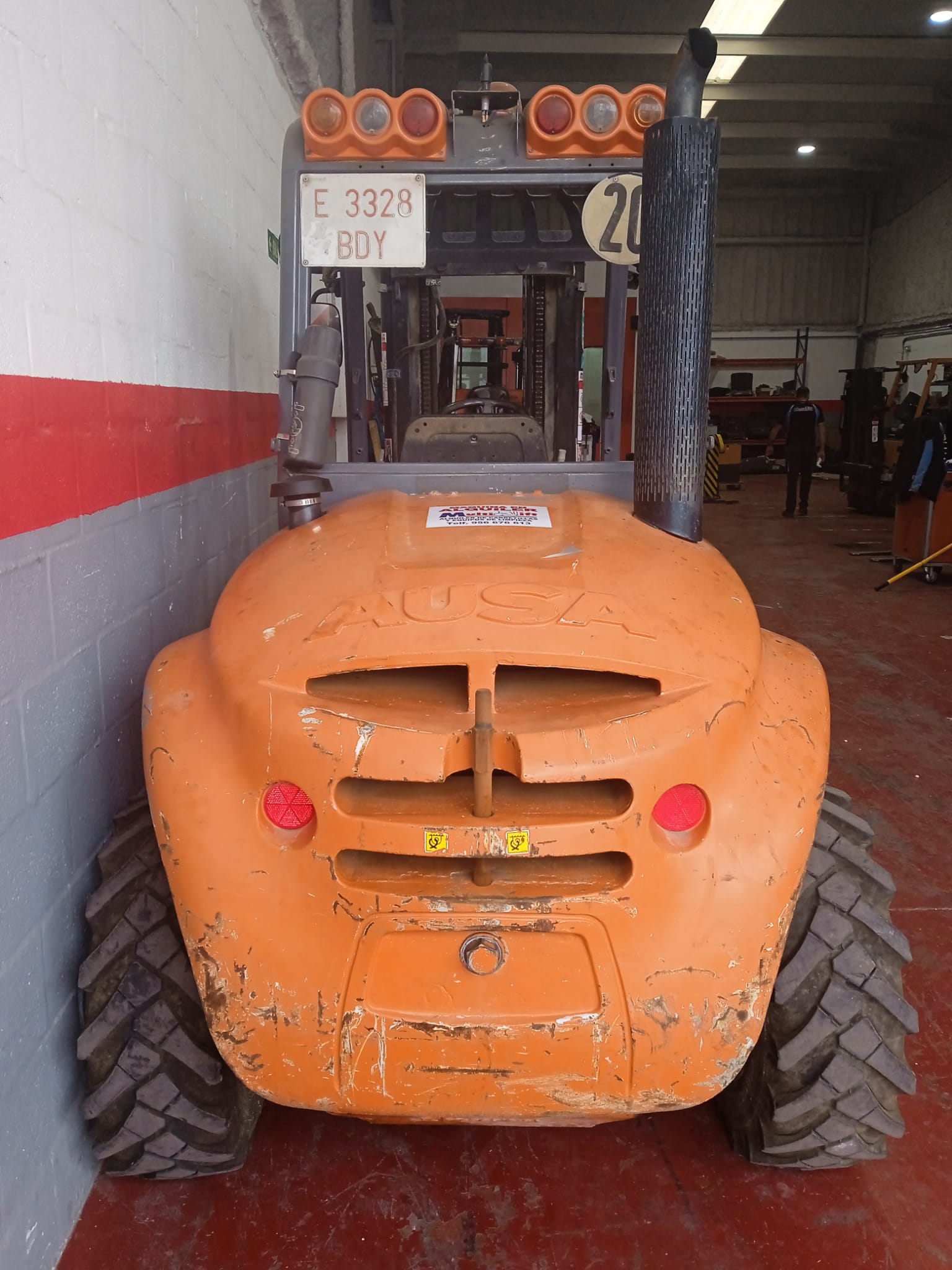 AUSA C250H X 4 - Imagen 8