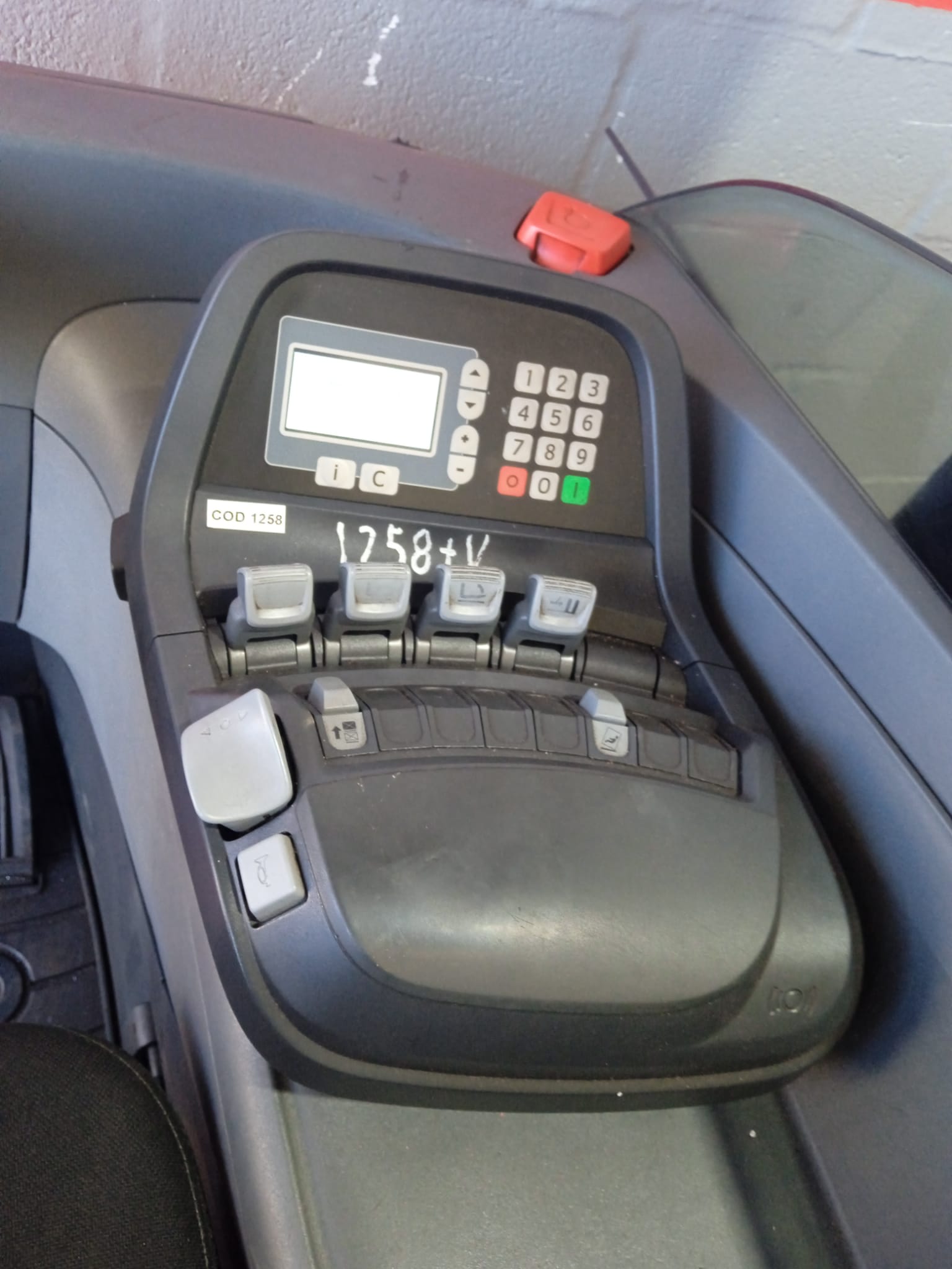 TOYOTA RRE160HE - Imagen 2