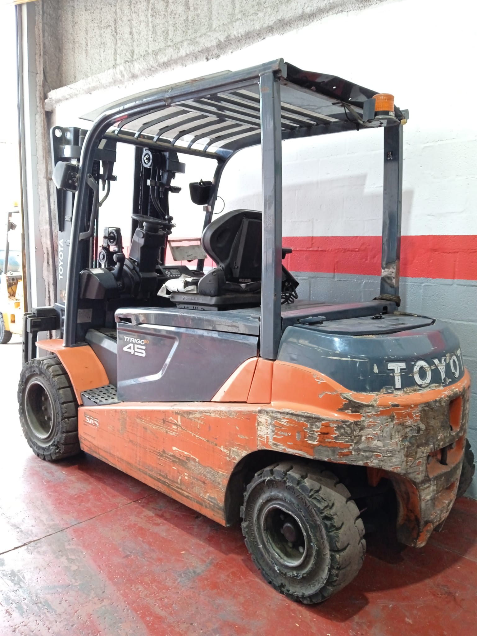 TOYOTA 8FBMT45 - Imagen 8