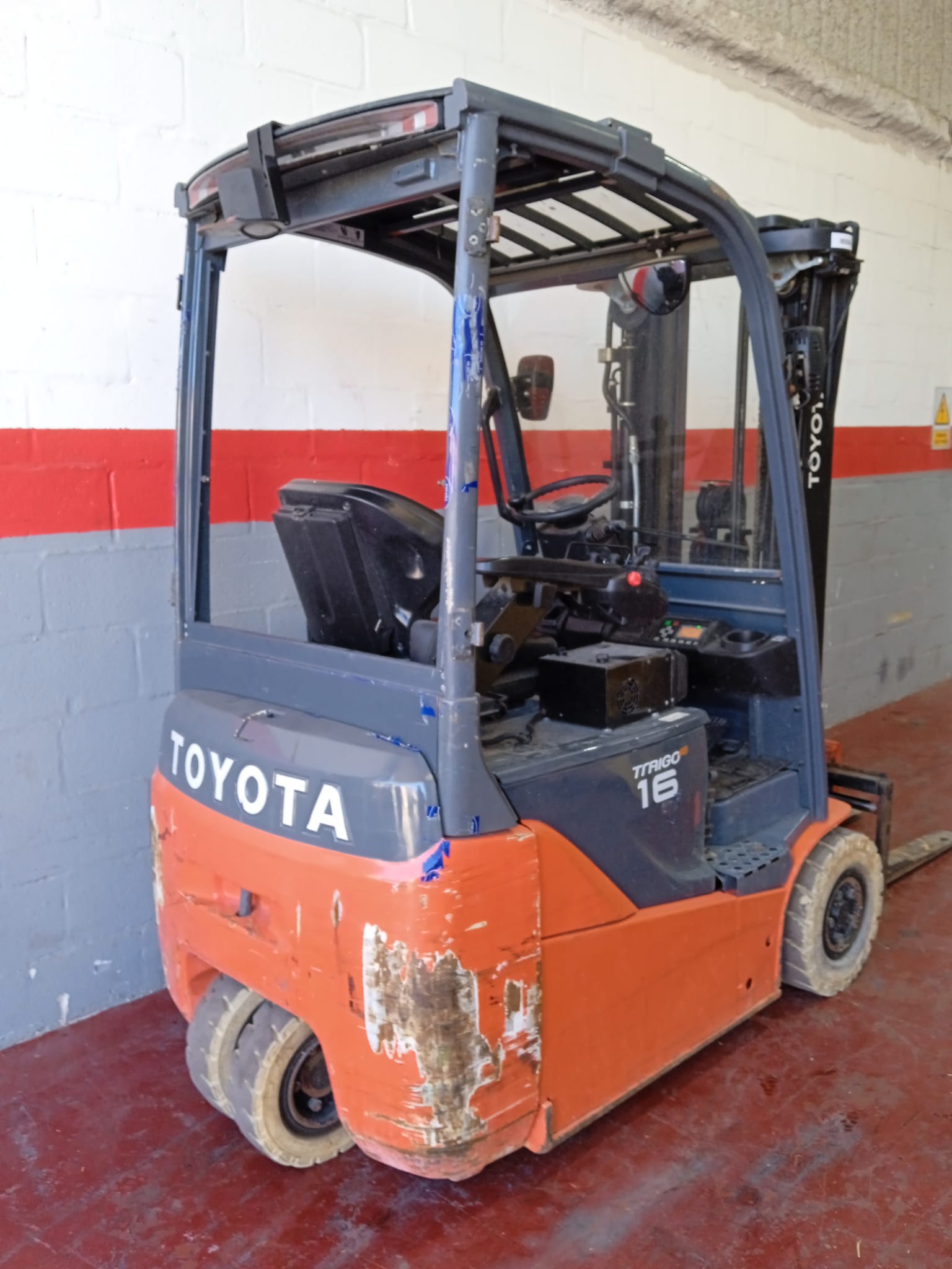 TOYOTA 8FBEK16T - Imagen 6