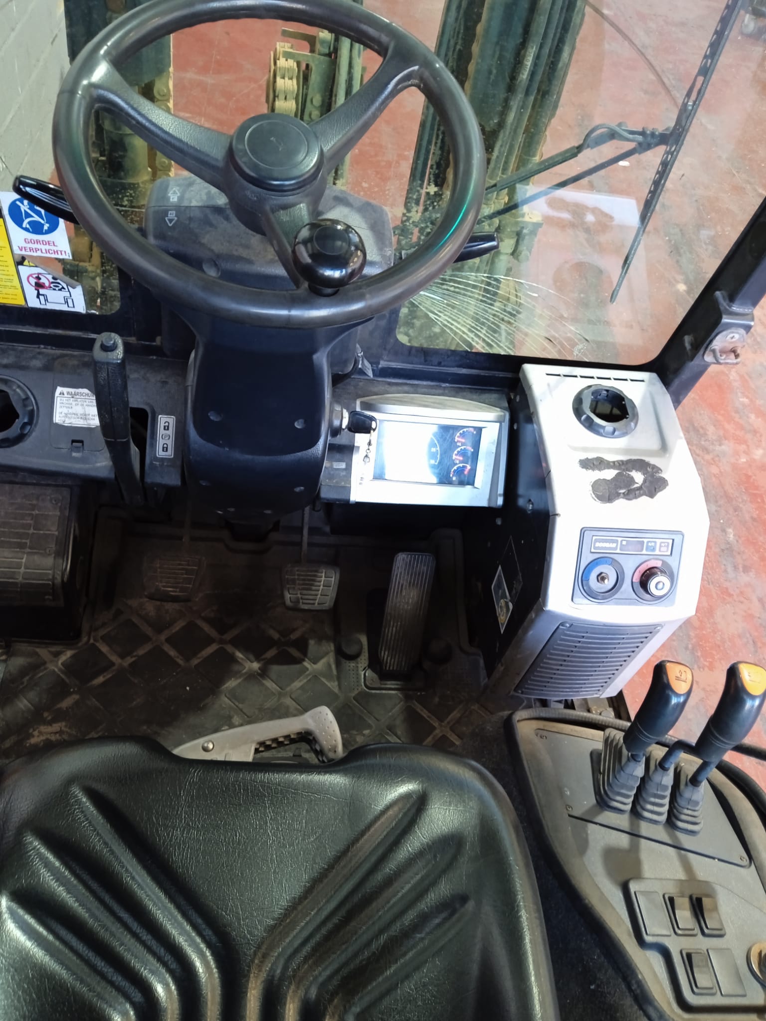 DOOSAN P35C-7 - Imagen 12