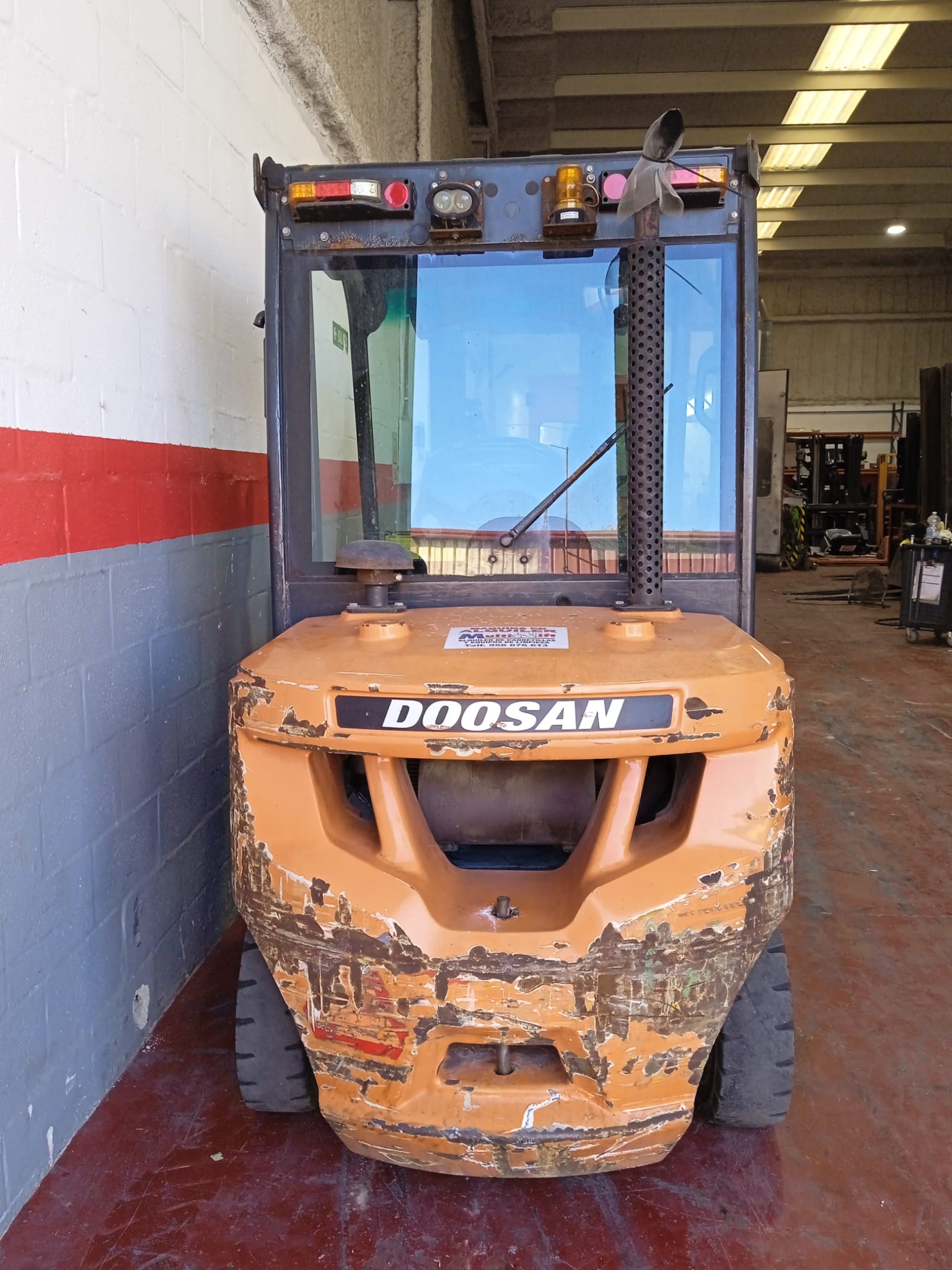 DOOSAN P35C-7 - Imagen 3
