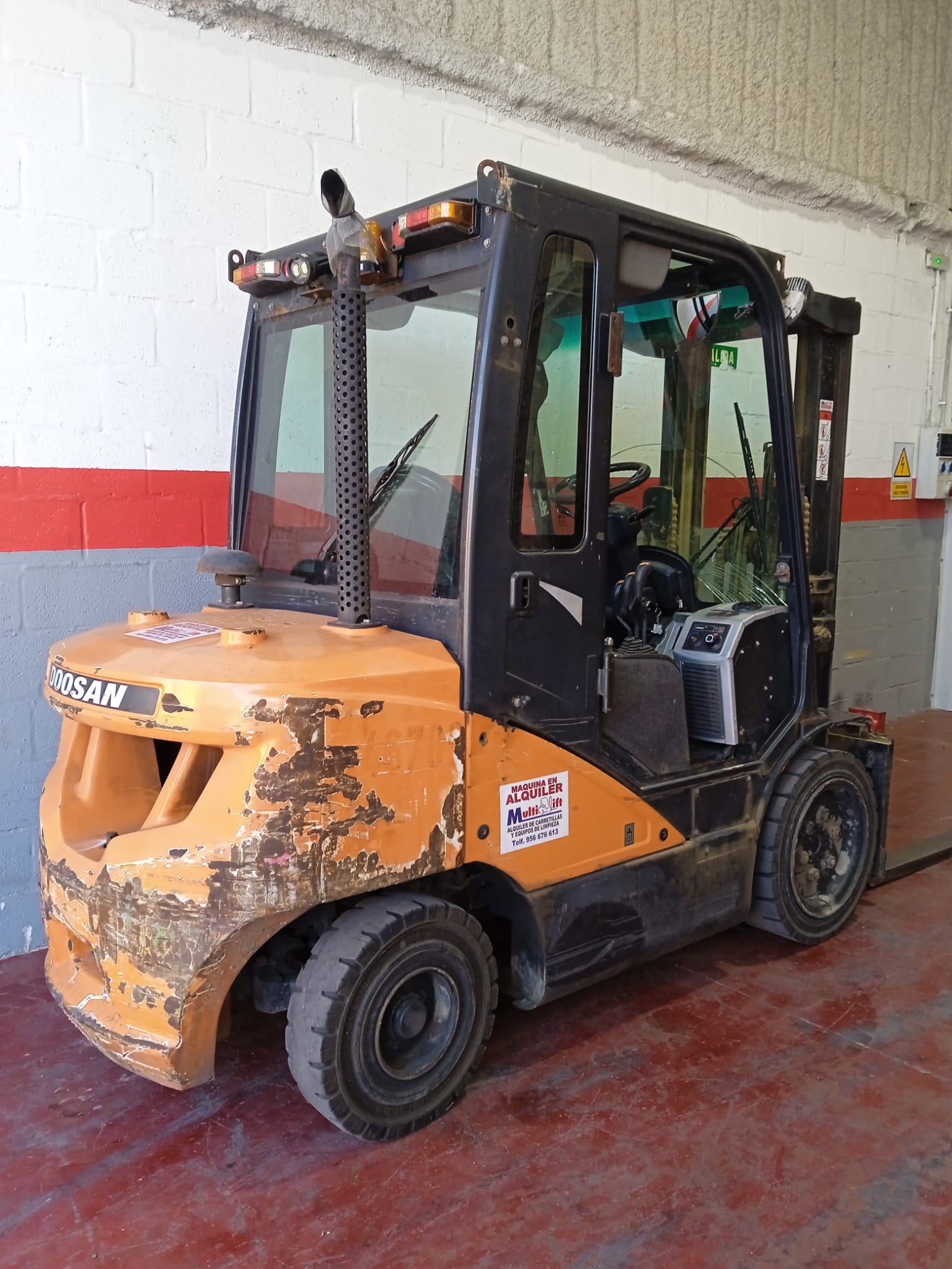 DOOSAN P35C-7 - Imagen 8